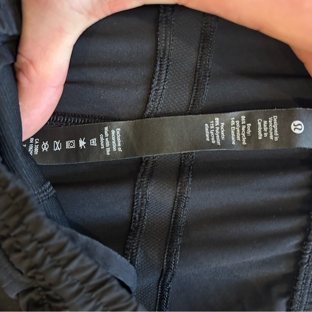 lululemon athletica Black Athletic Paced Shorts - Picture 3 of 4